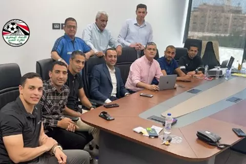 بحضور رويز وأعضاء اللجنة.. تحليل أداء 6 حكام في الدوري